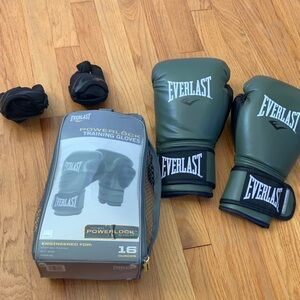 Everlast Dark Green Powerlock Training Gloves Set